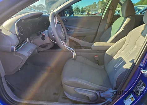 2025 Hyundai Elantra Sel z USA, uszkodzony, nr VIN KMHLS4DGXSU018812